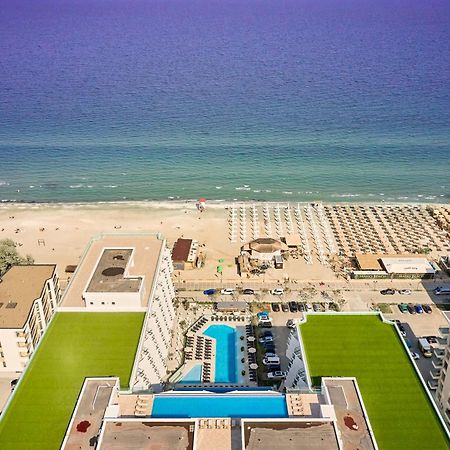 Crystal Beach - Infinity Pool & Spa Resort Năvodari 외부 사진